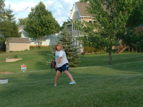 09-7AbbyThrow