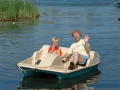 09-7GrandmaNoahPaddleboat